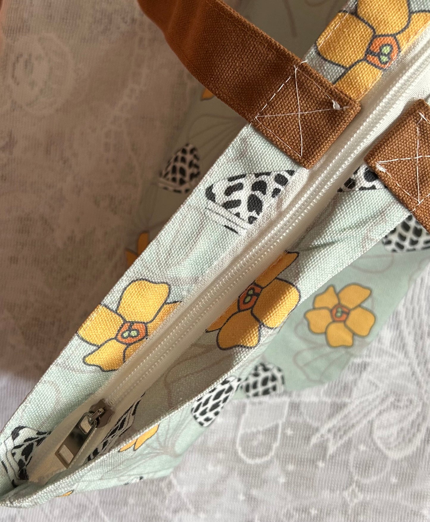 Zippered medium canvas haul everything tote bag....SALE