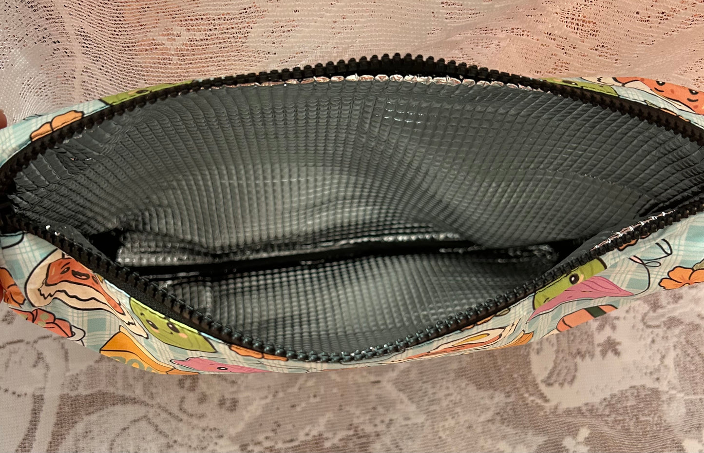Insulated Tyvek Pouches