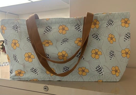 Zippered medium canvas haul everything tote bag....SALE