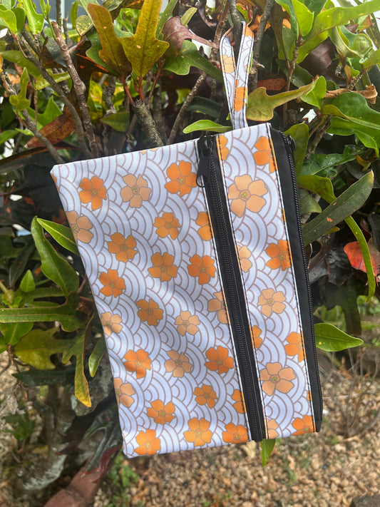 Puakenikeni Clutch