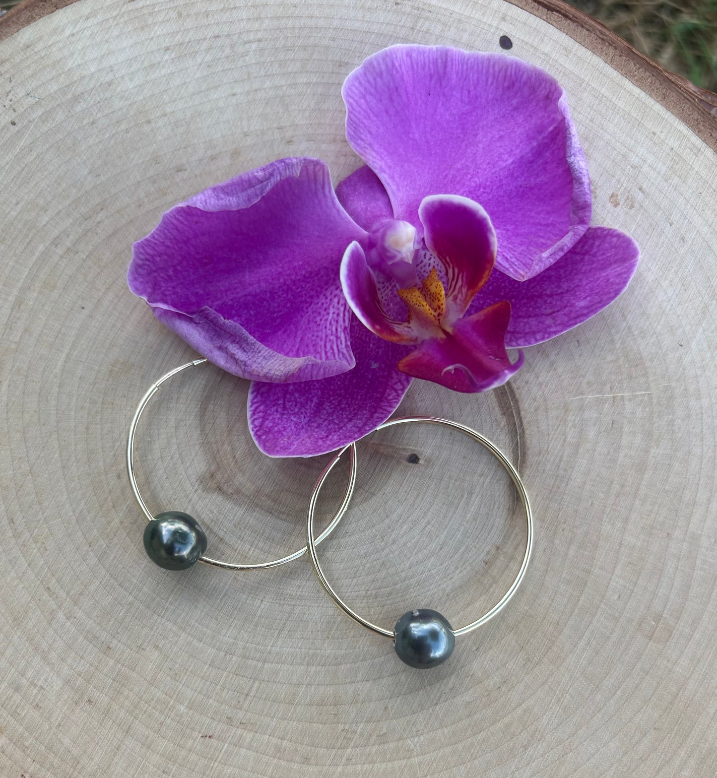 14K Gold Filled Large Tahitian Pearl Endless Hoops